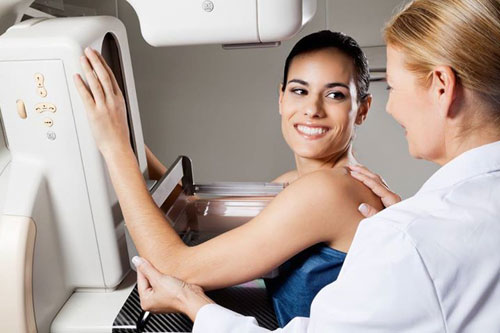 Especialista alerta para a importância da mamografia no diagnóstico precoce do câncer