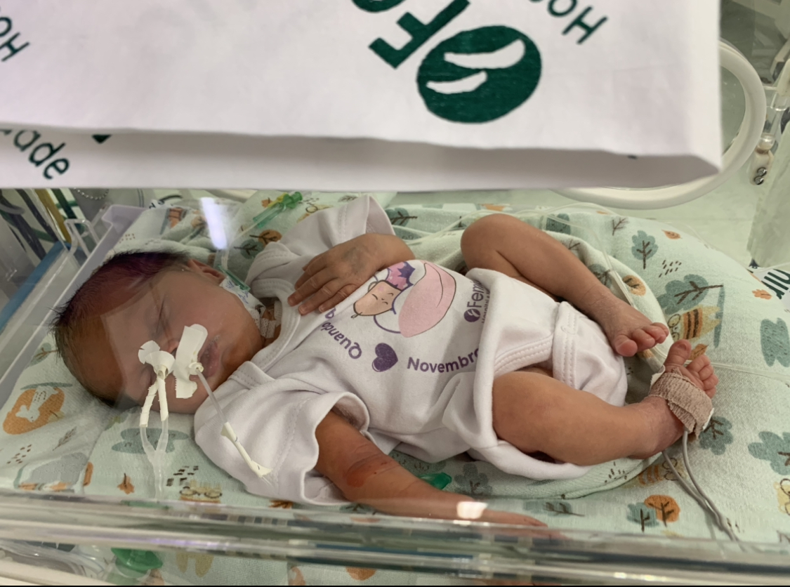 Mães contam histórias de superação sobre prematuridade